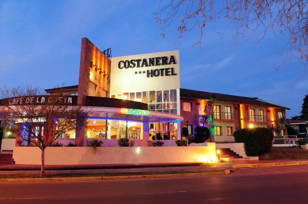 Costanera Hotel